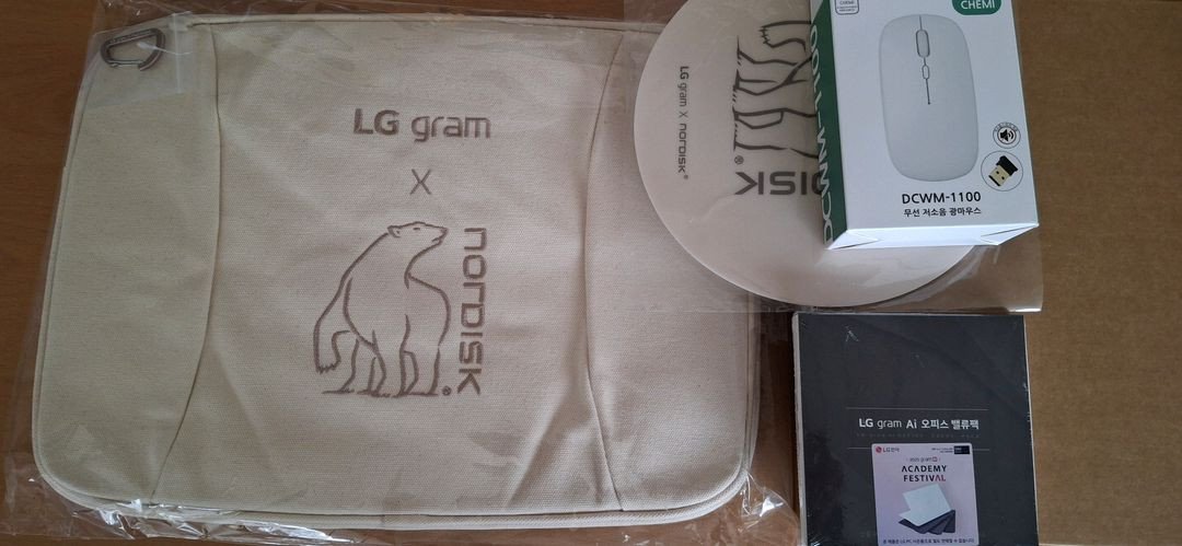 lg ai gram 17+nordisk 가방세트 이미지