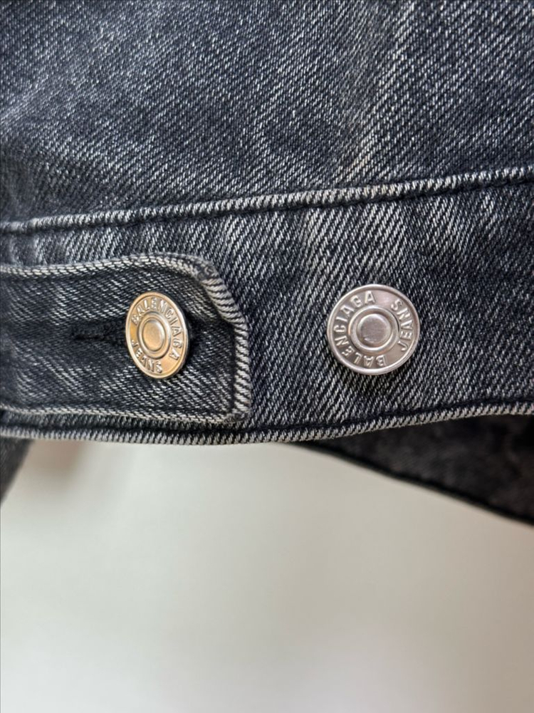 발렌시아가 유니핏 UNIPIT워싱 데님 자켓 M 이미지