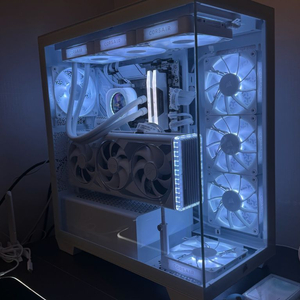 커세어 셋업 고사양 게이밍 PC 반본체 팝니다 그래픽카드x 이미지