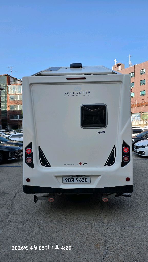 캠핑카 이미지