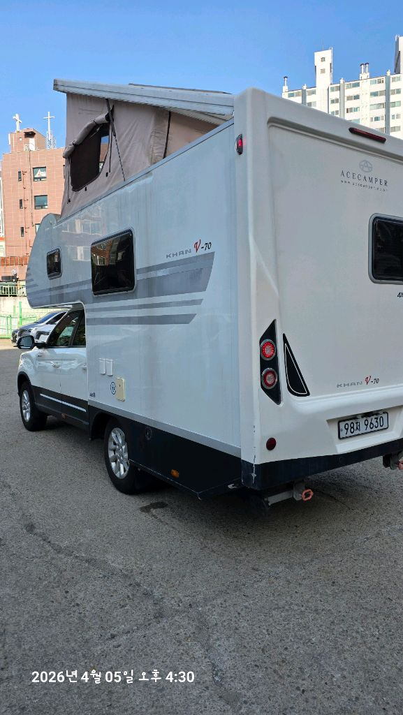 캠핑카 이미지