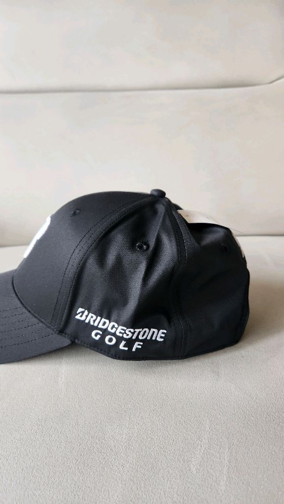 브리지스톤 투어 골프모자 ㅡ새상품 이미지