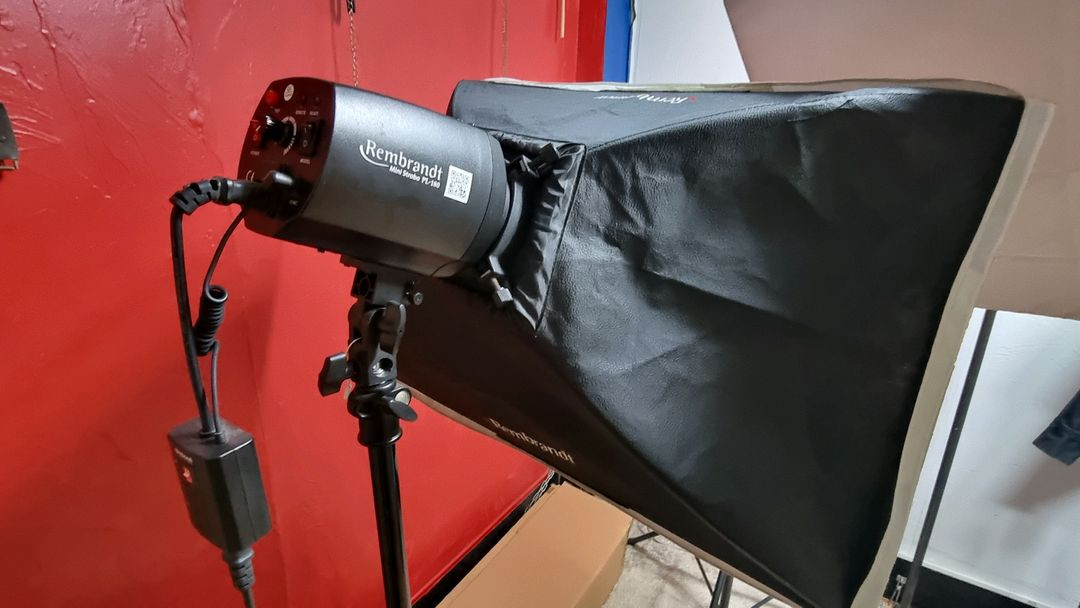 Rembrandt Mini Strobo PL-180 조명 세트 이미지