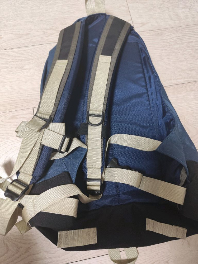 그레고리디그레고리 x 디스이즈네버댓 데이팩 라이트 네이비 이미지