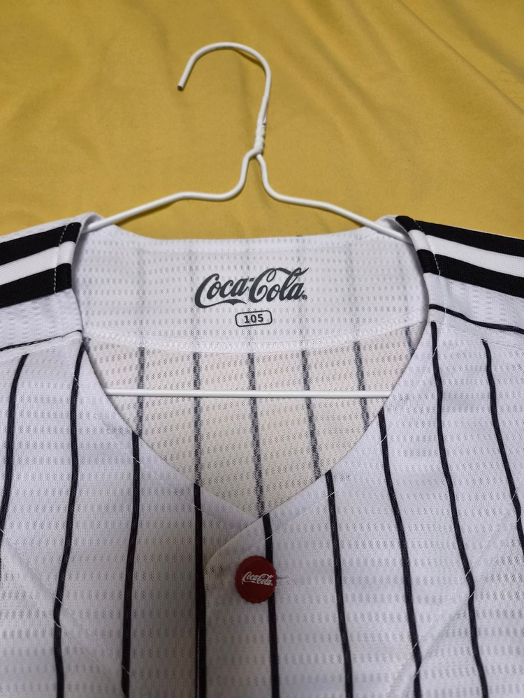 LG 트윈스 유니폼 (코카콜라 콜라보) + 정품모자 팜 이미지