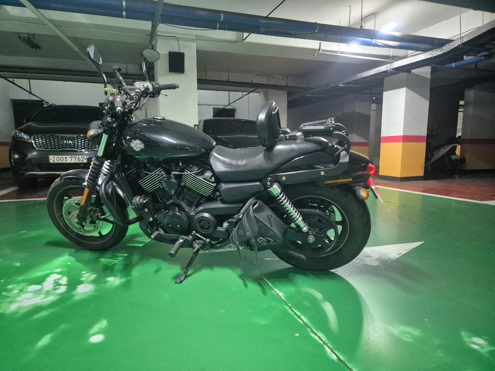 할리데이비슨 스트리트750 이미지