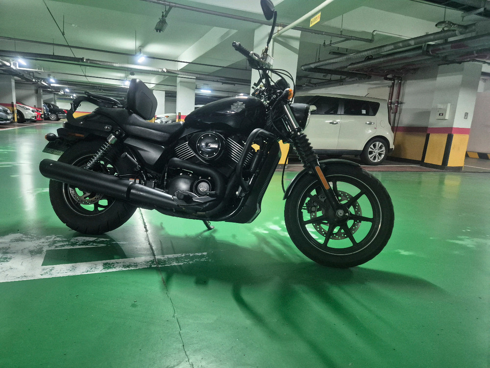 할리데이비슨 스트리트750 이미지