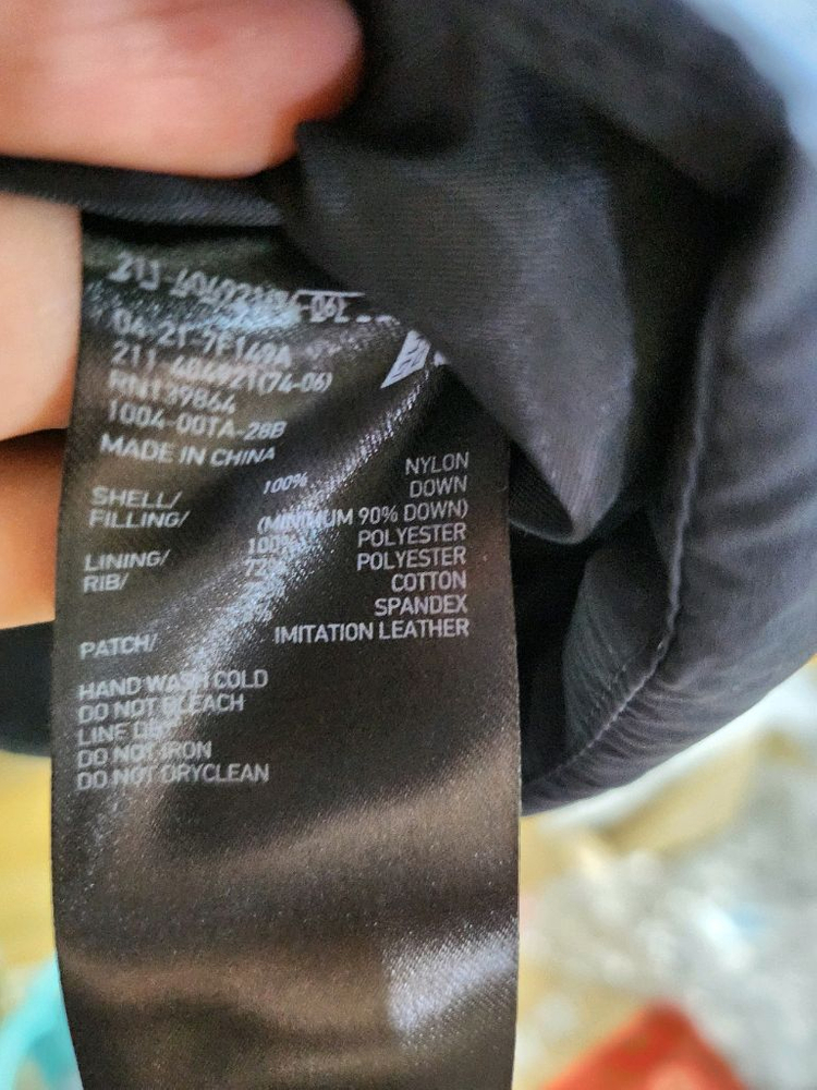 유니클로 남녀공용 JW앤더슨 숏패딩 다운 점퍼 이미지