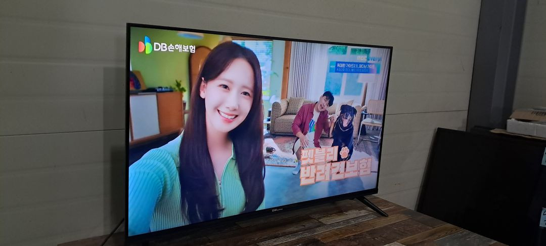 4173 대우 43인치 스탠드 UHD TV(블랙) 이미지