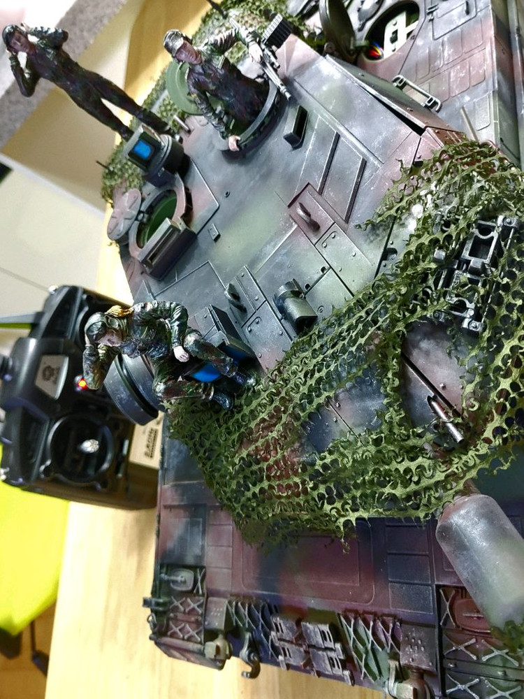 *각종교신가능*정밀도색RC카탱크(대형1/16헝롱7.0PRO버전)프라모델알씨카*독일레오파드2A6전차풀셋~바람에언덕에서 이미지