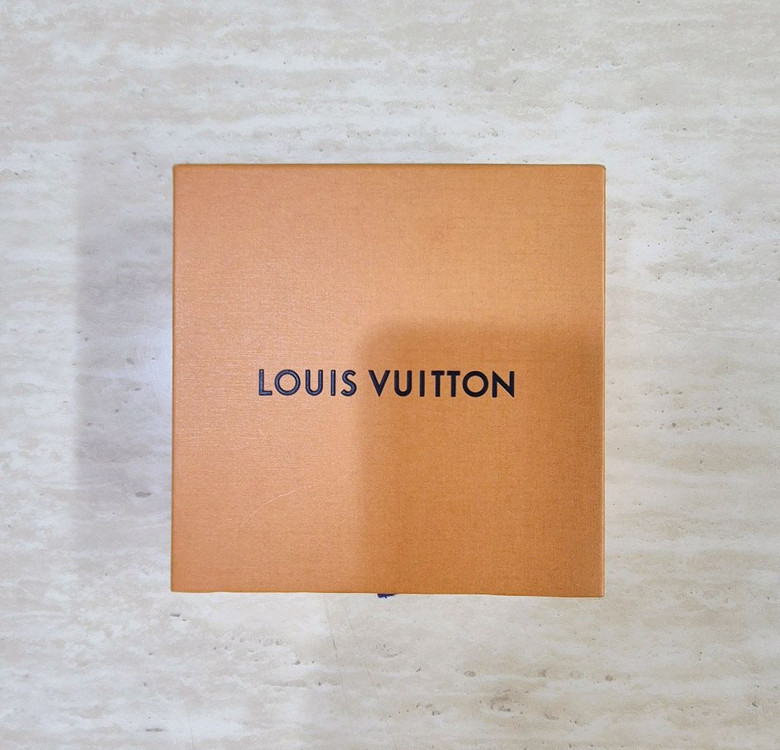 [백화점정품]루이비통 벨트 박스+쇼핑백+리본 풀구성품,루이비통 쇼핑백,루이비통 리본,루이비통 가방,루이비통 벨트 이미지