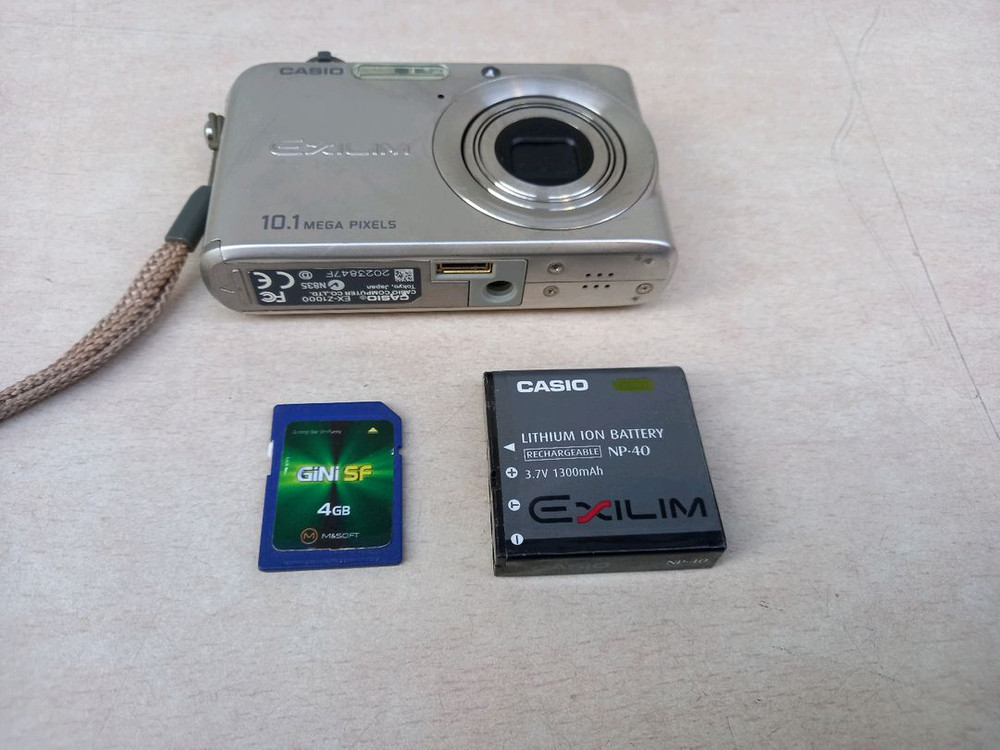 카시오 엑슬림 EX-Z1000 디카 이미지
