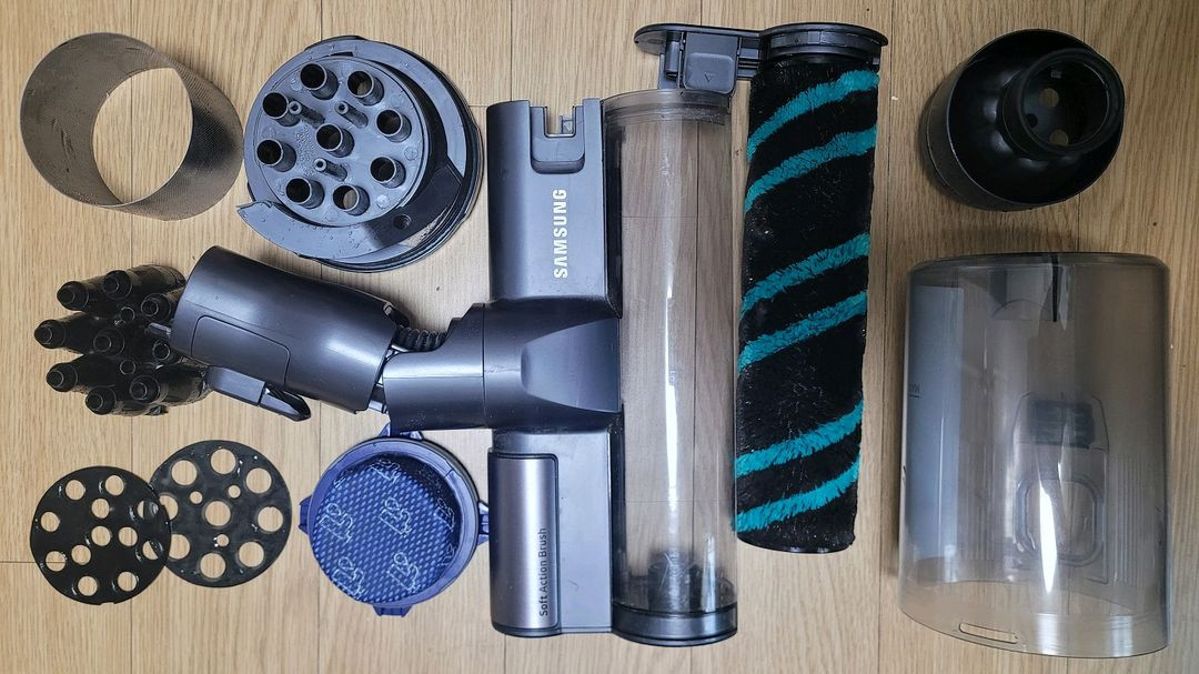 깨끗하게 세척한 삼성 무선 제트 청소기(42분 연속동작) 이미지