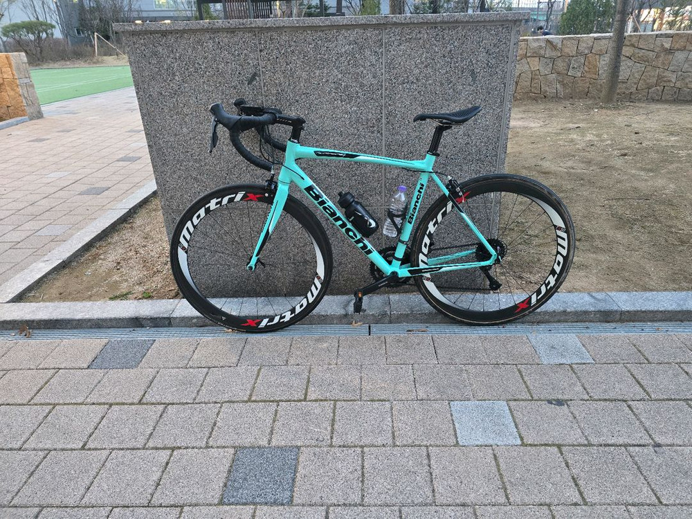 비앙키 니로네7 로드자전거 판매해여 이미지