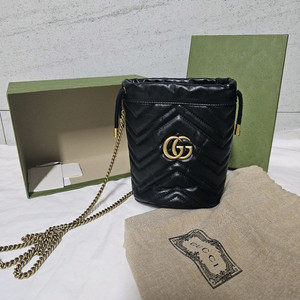 구찌 GG 마몬트 버킷백 스몰 블랙 이미지