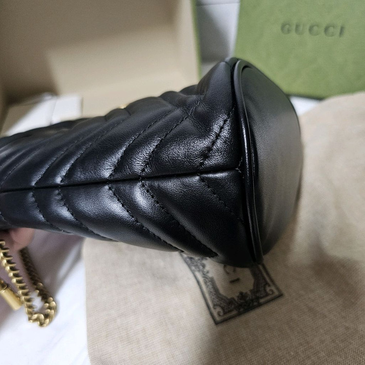 구찌 GG 마몬트 버킷백 스몰 블랙 이미지