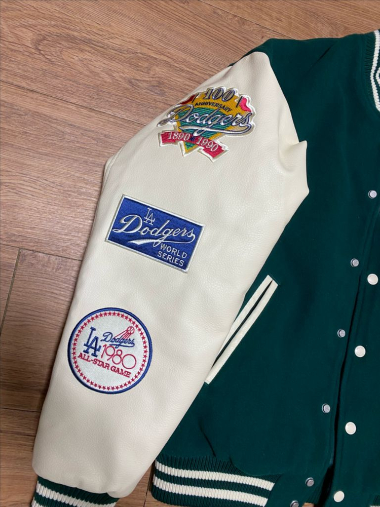 LA다저스 바시티 자켓 야구점퍼 이미지