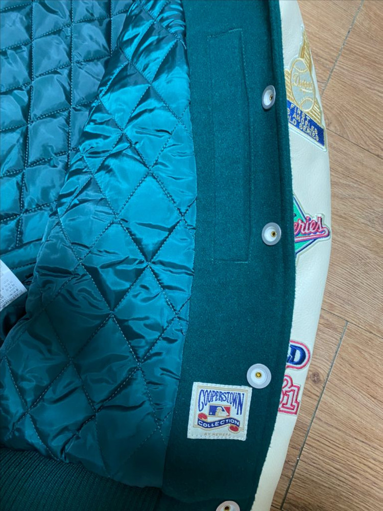 LA다저스 바시티 자켓 야구점퍼 이미지