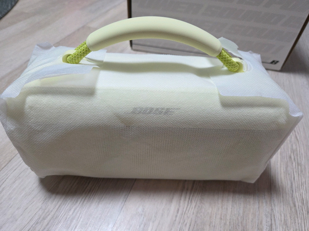 보스 사운드링크 맥스 포터블 스피커 옐로우 개봉신품 이미지