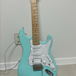 스윙 Swing s100pro 일렉기타 (DBL/M) 민트 색상 이미지