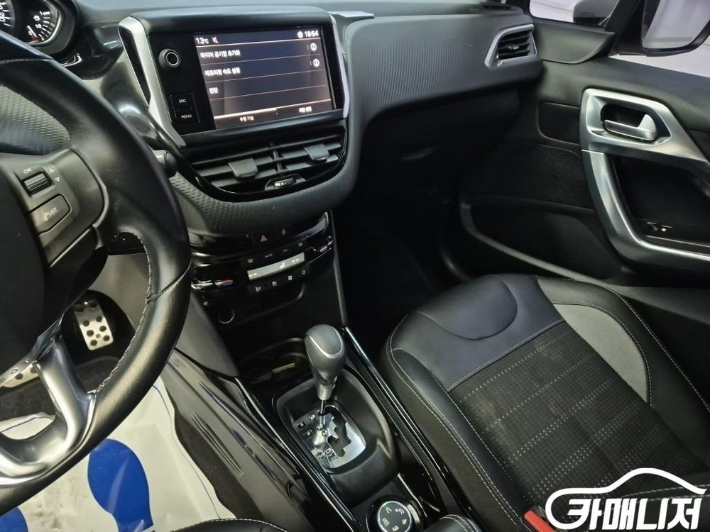 [푸조]2008 1.5 BLUEHDI 알뤼르 (5인승) #4월특가 이미지