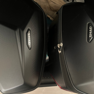 Cbr650 Cb650 샤드 사이드박스 30리터(48SR, 브라켓) 팝니다 이미지