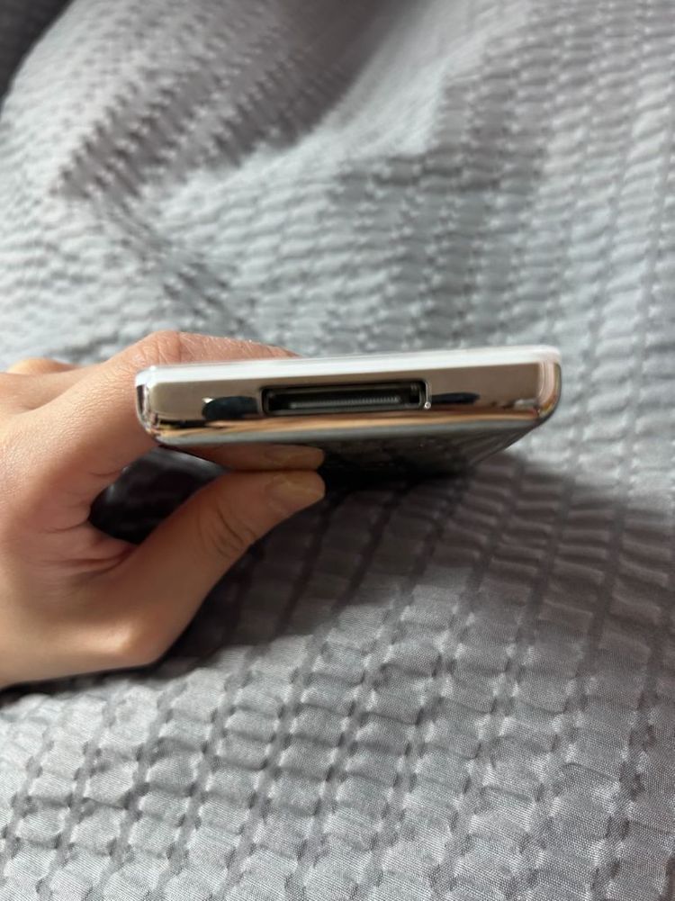 아이팟 클래식 80기가 화이트 고장 이미지