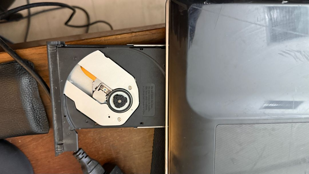 LG Xnote S900 19인치 레트로 노트북 이미지