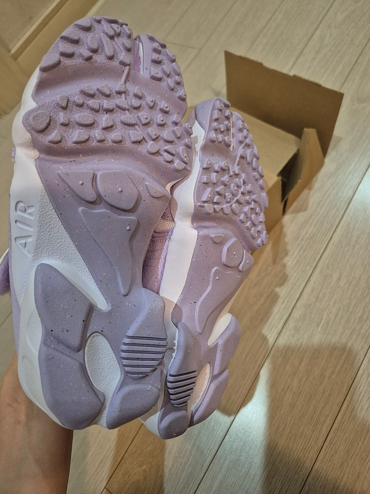 쿨거래시 6만9천택포! 미착용 새제품 나이키 에어 리프트 편한여름신발 사이즈 230 이미지