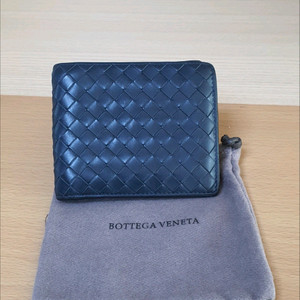 보테가베네타 반지갑/지갑 정품A급(감정O)구찌프라다루이비통디올고야드샤넬셀린느보테가생로랑발렌시아가버버리가방 이미지