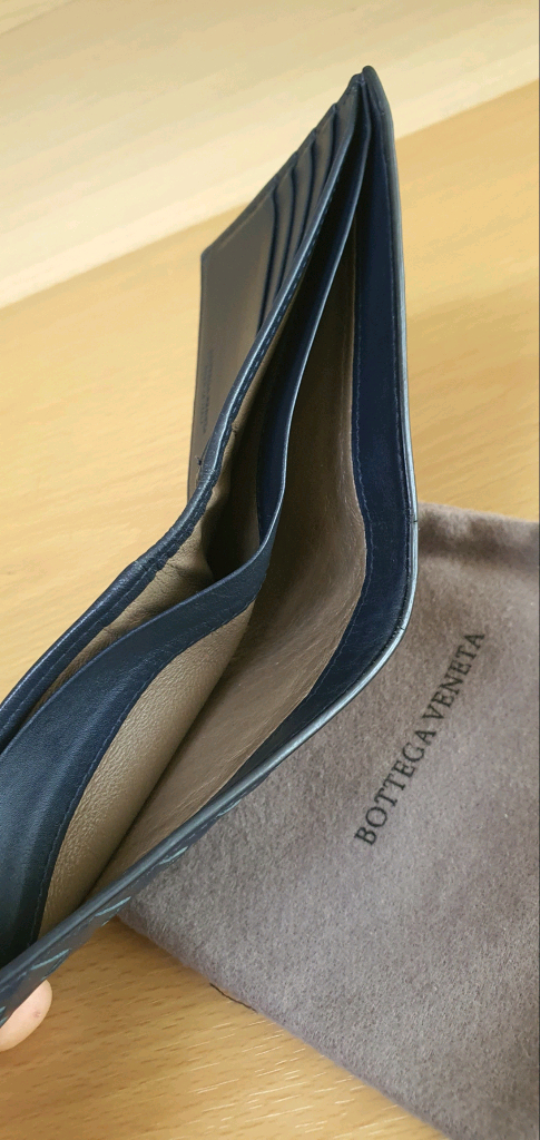 보테가베네타 반지갑/지갑 정품A급(감정O)구찌프라다루이비통디올고야드샤넬셀린느보테가생로랑발렌시아가버버리가방 이미지