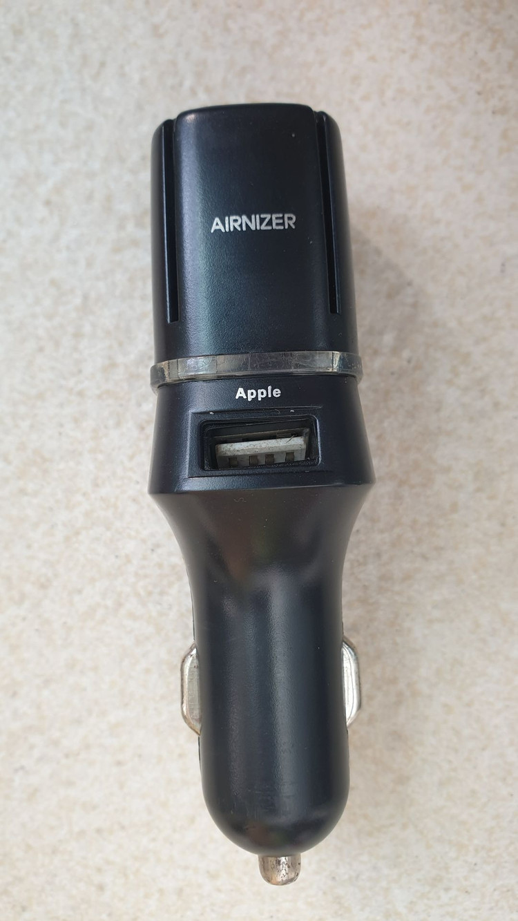 AIRNIZER 에어나이저 차량용 공기청정기 이미지
