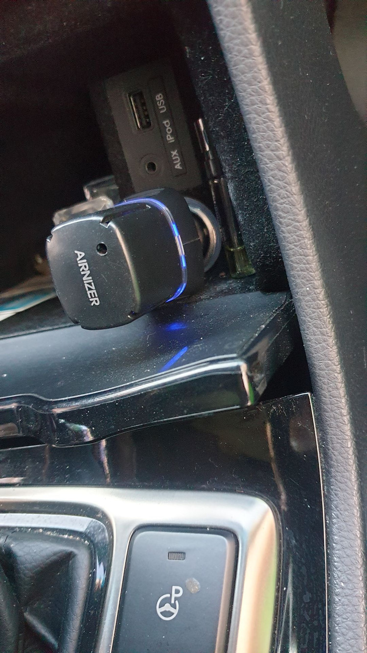 AIRNIZER 에어나이저 차량용 공기청정기 이미지