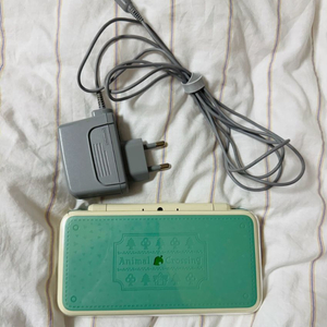 튀어나와요 동물의숲 에디션 닌텐도2DS 이미지