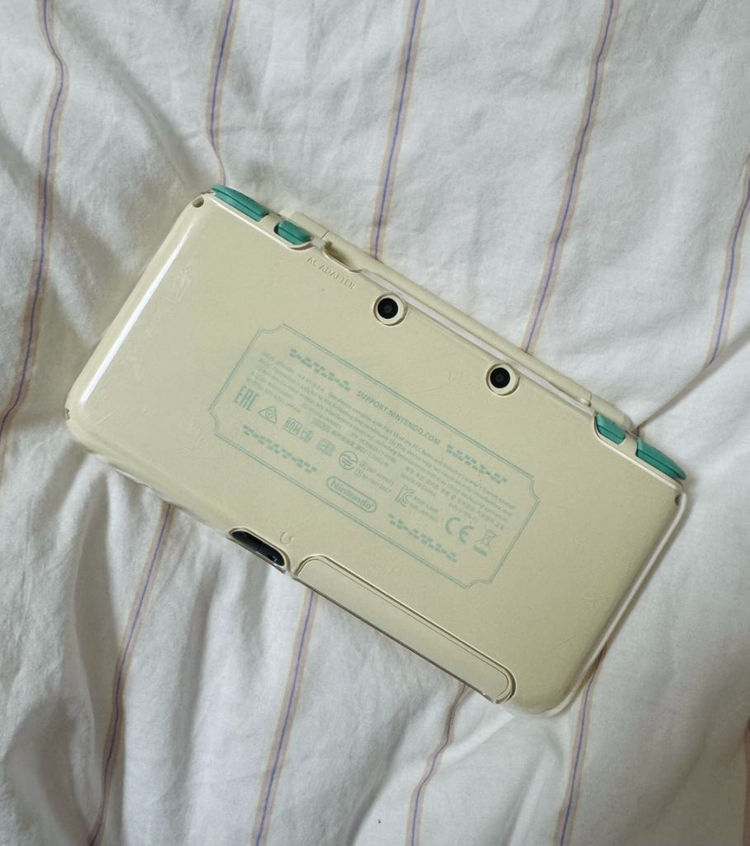 튀어나와요 동물의숲 에디션 닌텐도2DS 이미지