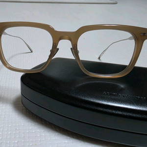 젠틀몬스터 진 ZIN-BRC9 안경테 이미지