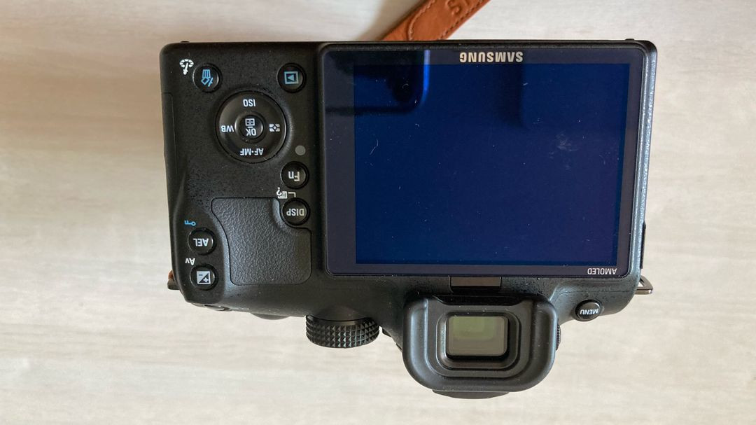 삼성 NX10 카메라 + 렌즈 18-55mm F3.5-5.6 OIS 이미지