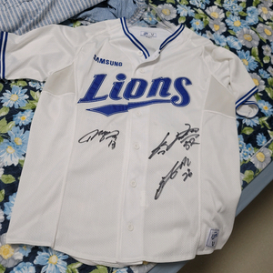 삼성라이온즈 싸인 유니폼 팔아요~ 이미지