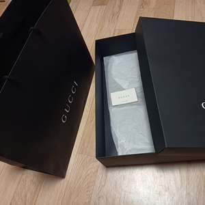 구찌 대형 핸드백박스 대형쇼핑백 상태B급 직거래만 이미지