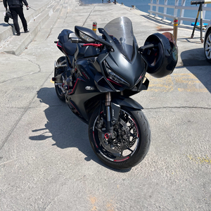 cbr650r (아크라구변 완) 20년식, 엔진 컨디션 좋음 바로 가져가서 타세요 이미지