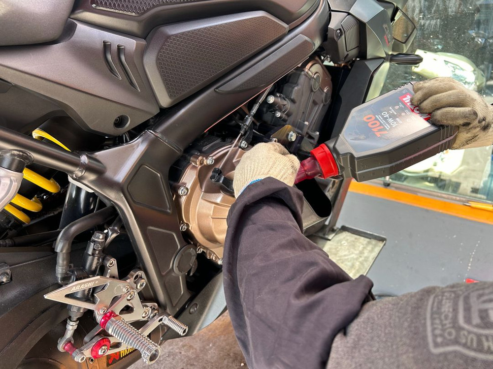 cbr650r (아크라구변 완) 20년식, 엔진 컨디션 좋음 바로 가져가서 타세요 이미지