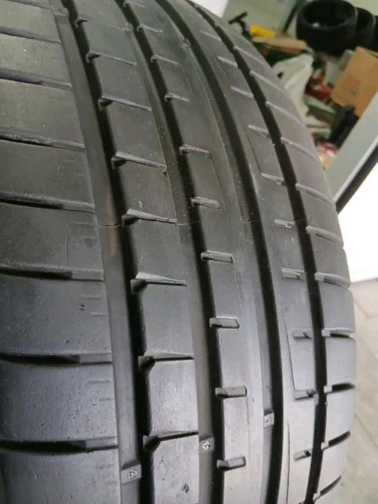 245 35 20 / 275 30 20 #2453520 #2753020굿이어 이미지