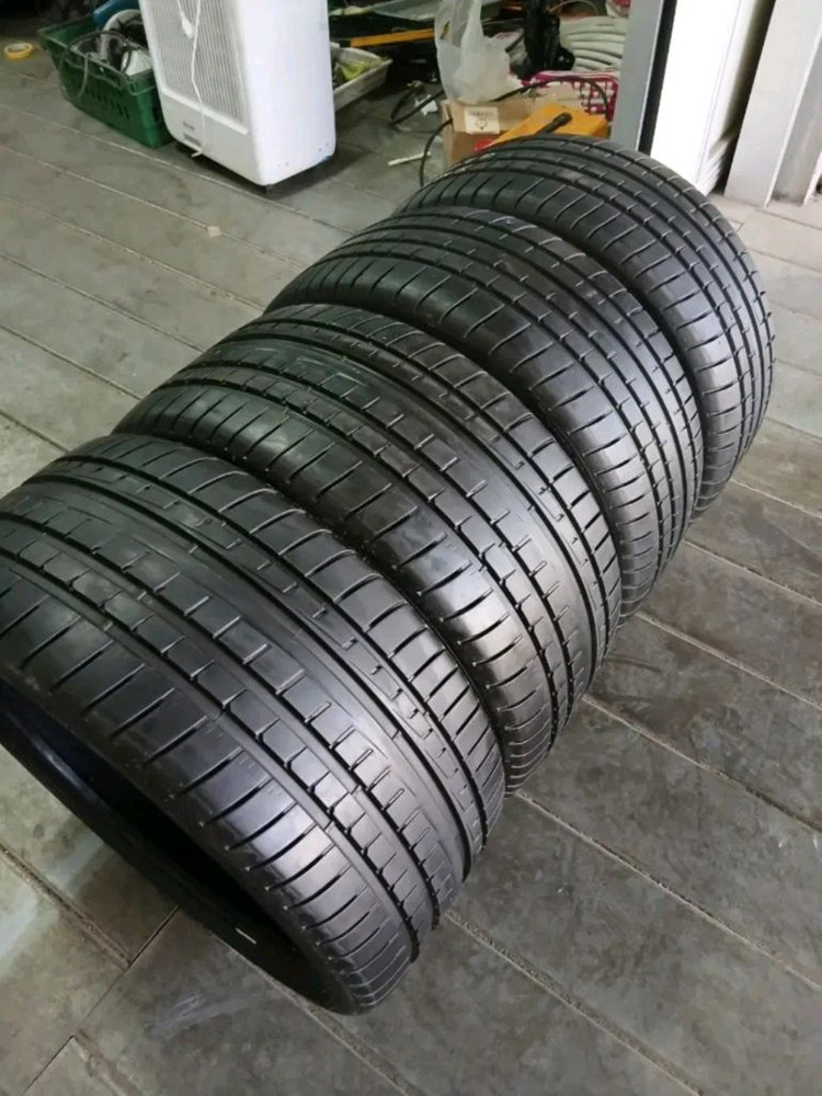 245 35 20 / 275 30 20 #2453520 #2753020굿이어 이미지