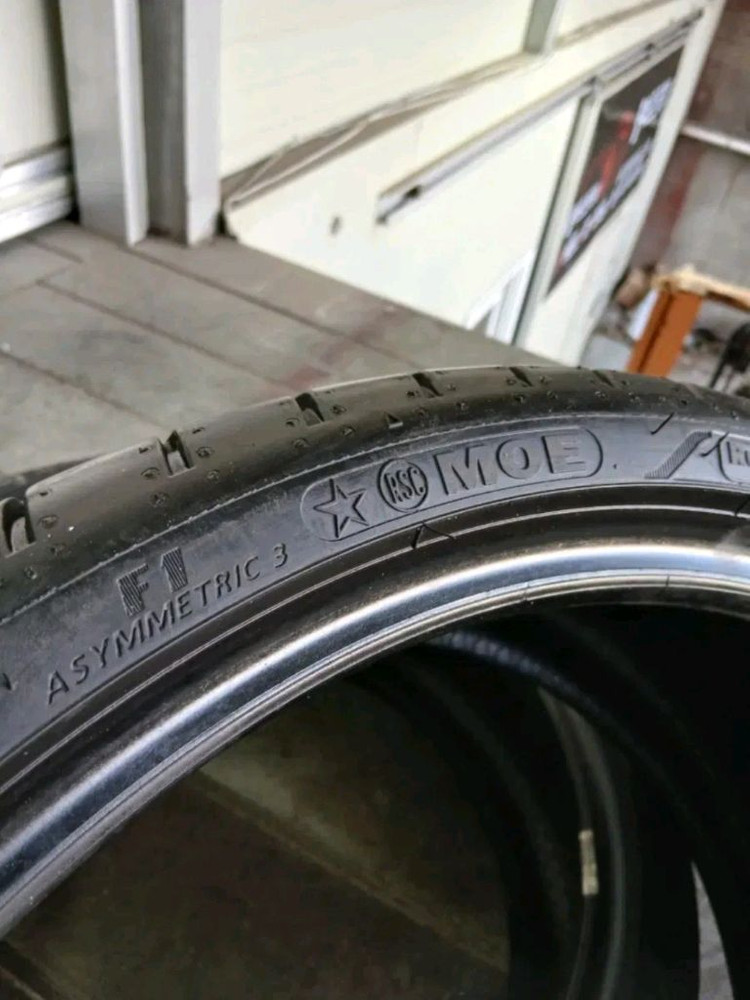 245 35 20 / 275 30 20 #2453520 #2753020굿이어 이미지