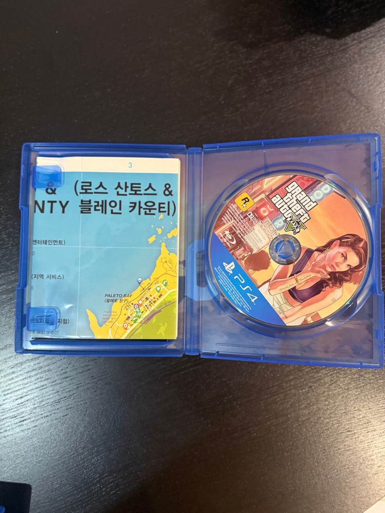 [PS4] 인기 게임 타이틀 5종 판매 (GTA5, 언차티드, 셜록홈즈 등) 이미지
