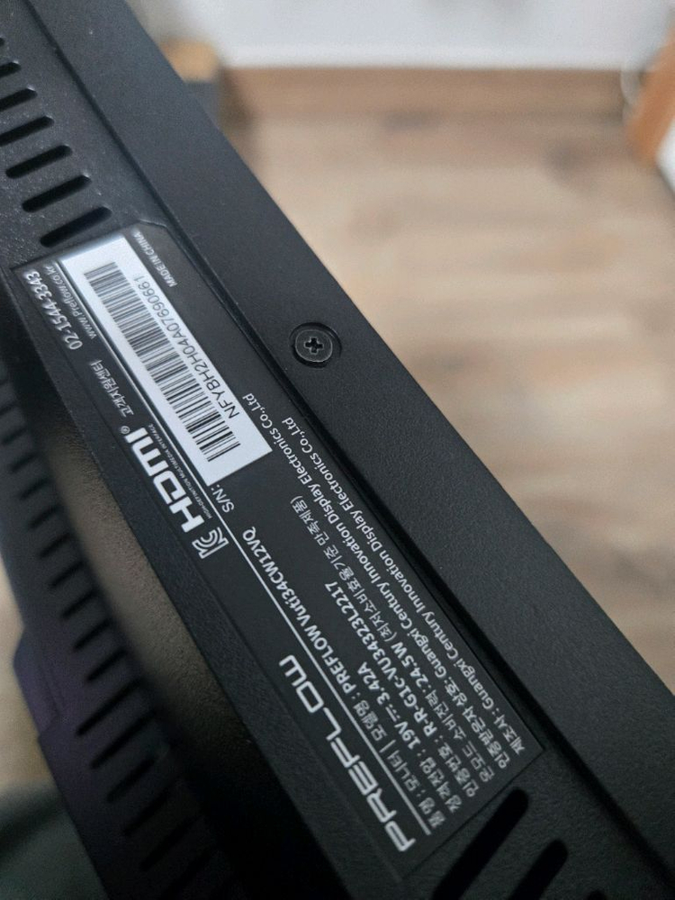 34인치 울트라 와이드 모니터 이미지