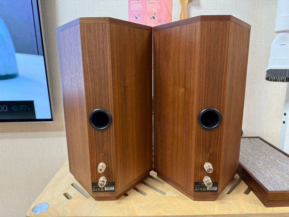 탄노이 오토그라프 미니 GR 이미지