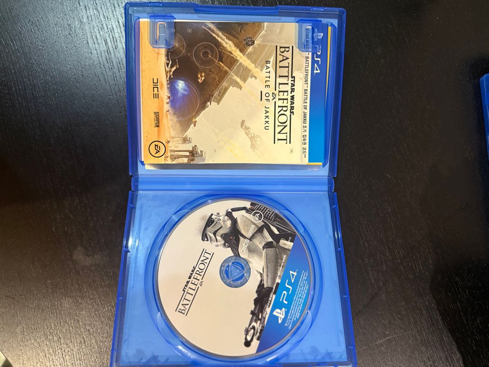 [PS4] 인기 게임 타이틀 5종 판매 (GTA5, 언차티드, 셜록홈즈 등) 이미지