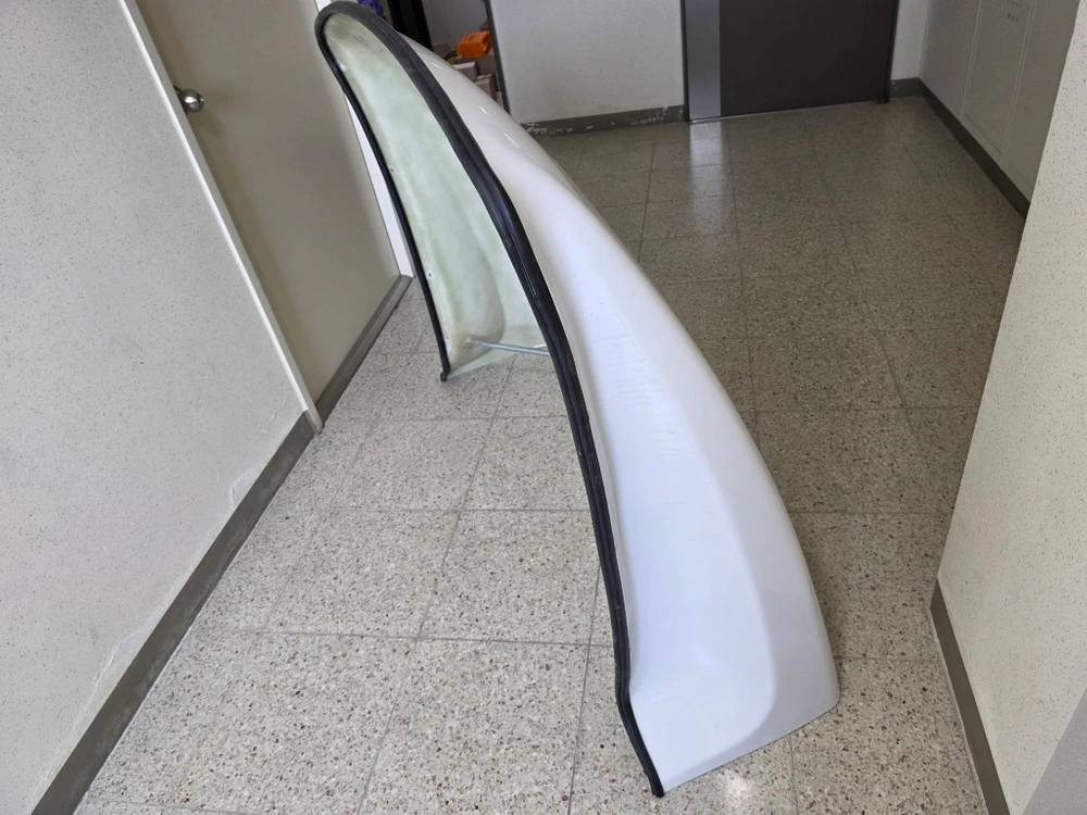 현대 포터2 정탑 스포일러 판매합니다. 이미지