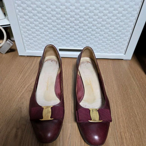 정품 페라가모 플랫슈즈 이미지